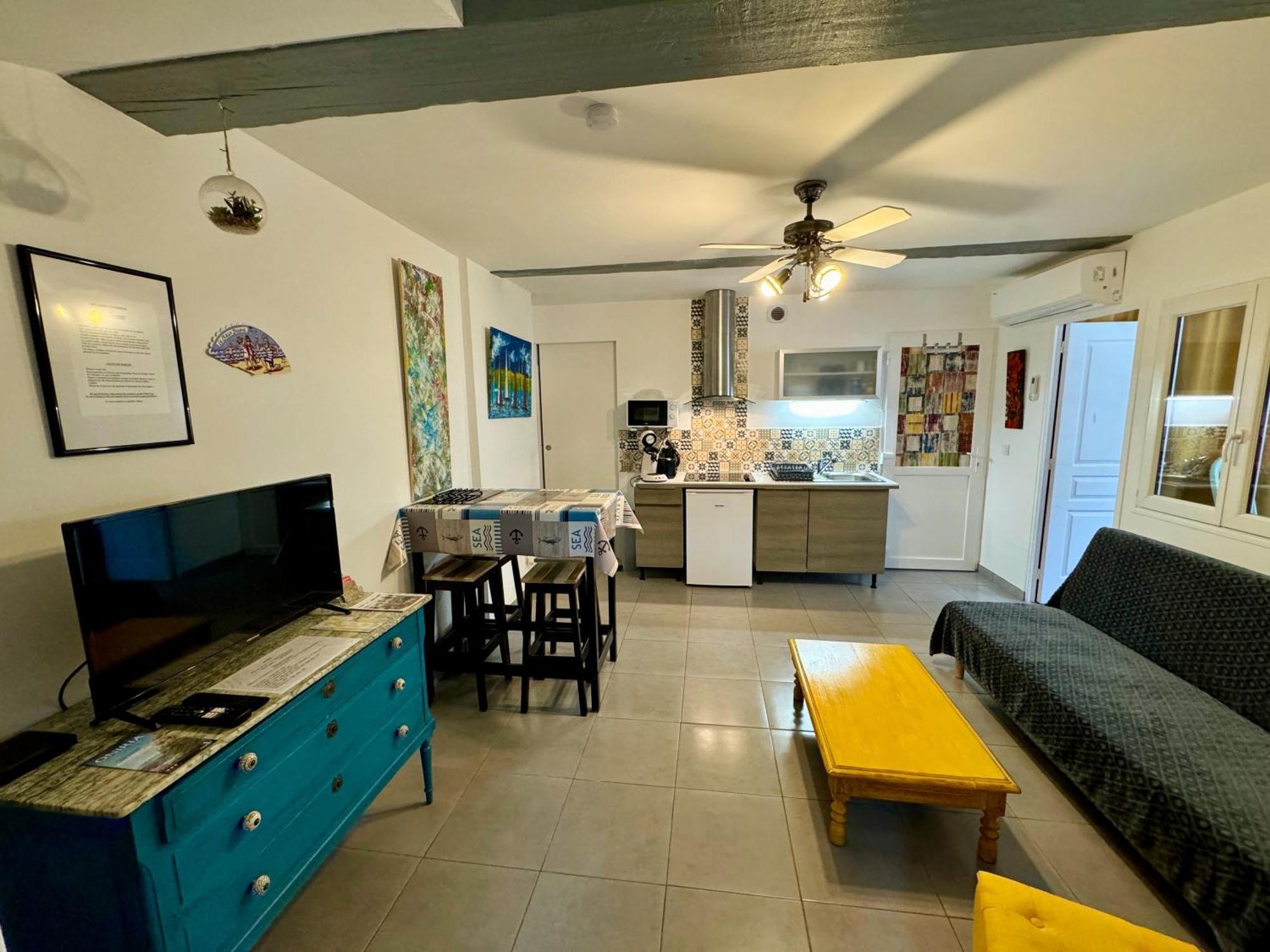 Appartement La Galerie Du Peintre à Saint-Laurent-de-la-Salanque Extérieur photo